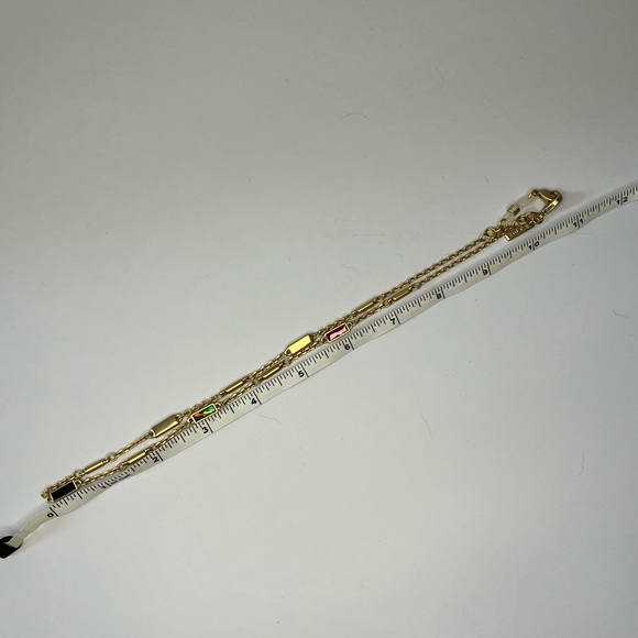 Modern 11” gold tone necklace - Picture 5 of 9